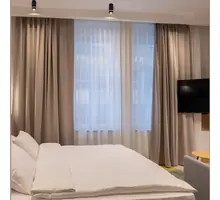 Spot fix aplicat Mantra Split, 1xGU10, H136 mm, negru